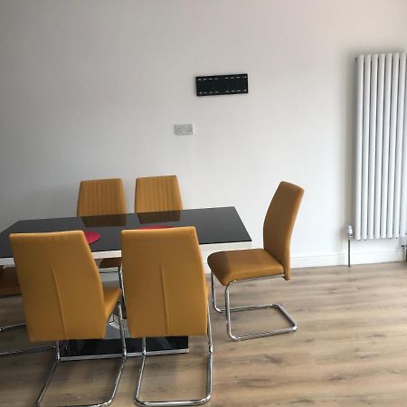 The Dartford Five Bedrooms Attractive House ภายนอก รูปภาพ